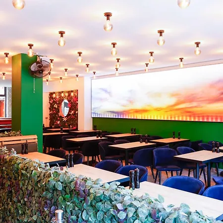 Hamburg Room-3